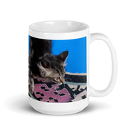 White glossy mug • The Chase! • Panorama